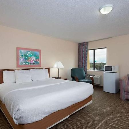 La Quinta Inn By Wyndham Indianapolis East-Post Drive Luaran gambar