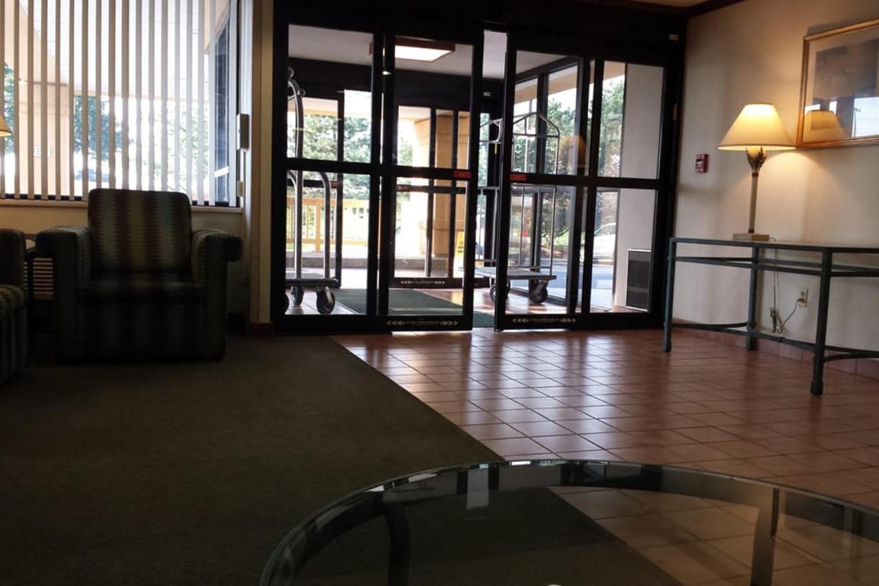La Quinta Inn By Wyndham Indianapolis East-Post Drive Luaran gambar