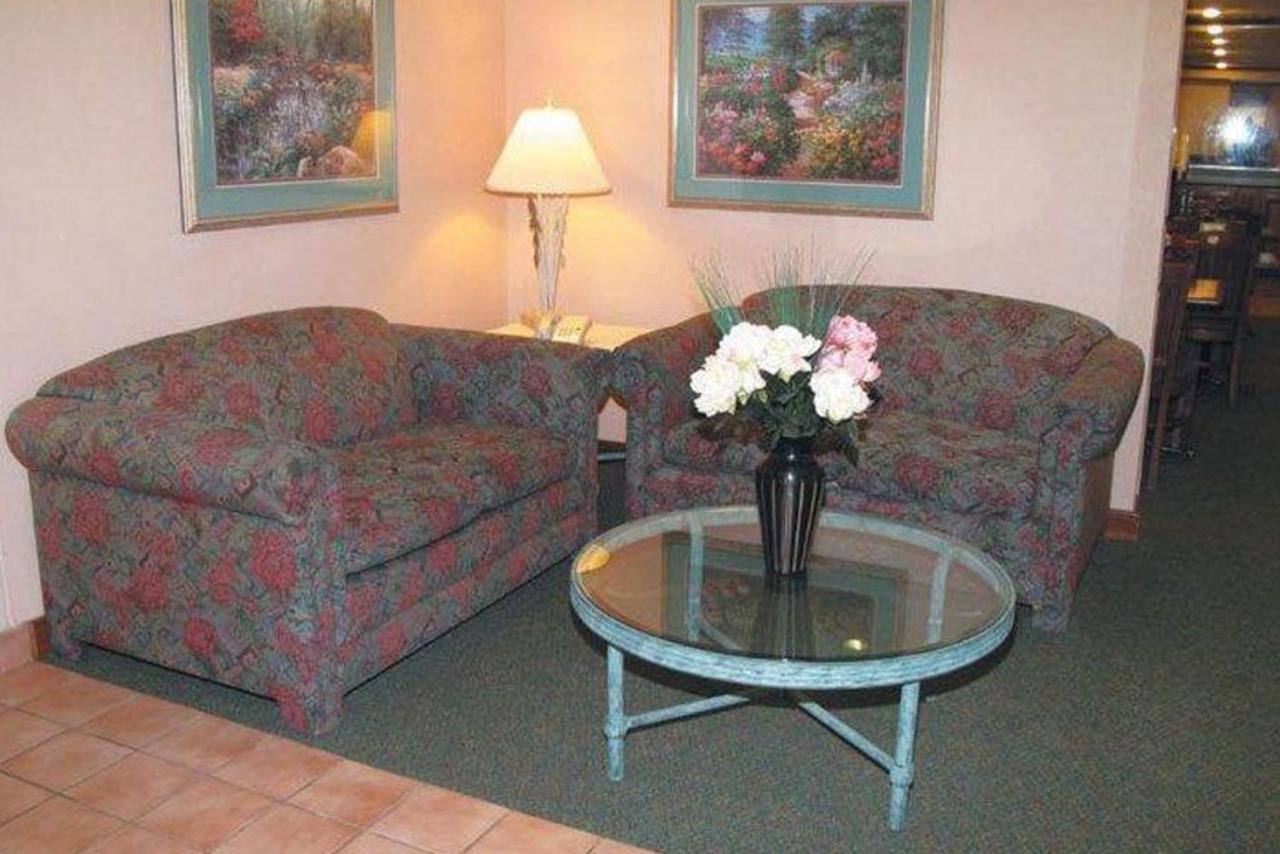La Quinta Inn By Wyndham Indianapolis East-Post Drive Luaran gambar
