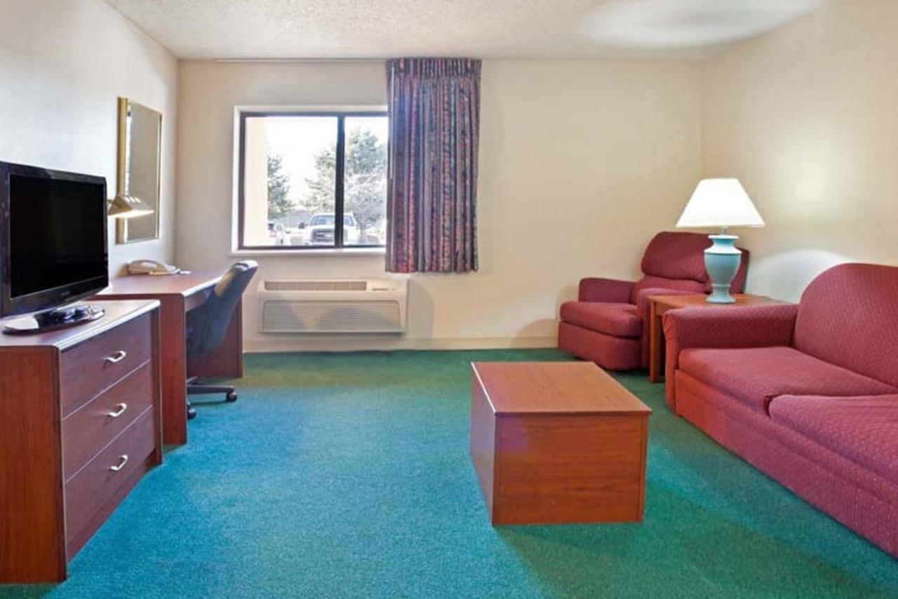 La Quinta Inn By Wyndham Indianapolis East-Post Drive Luaran gambar
