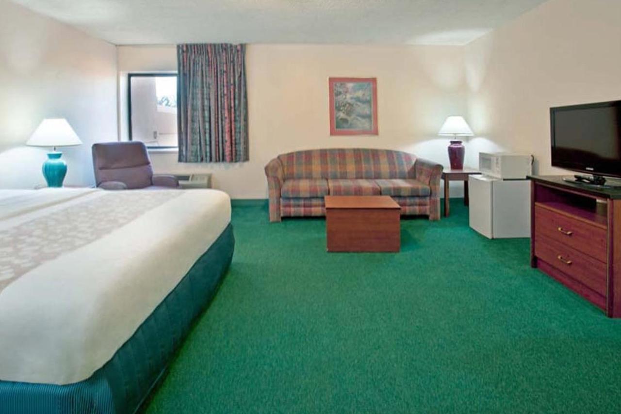 La Quinta Inn By Wyndham Indianapolis East-Post Drive Luaran gambar