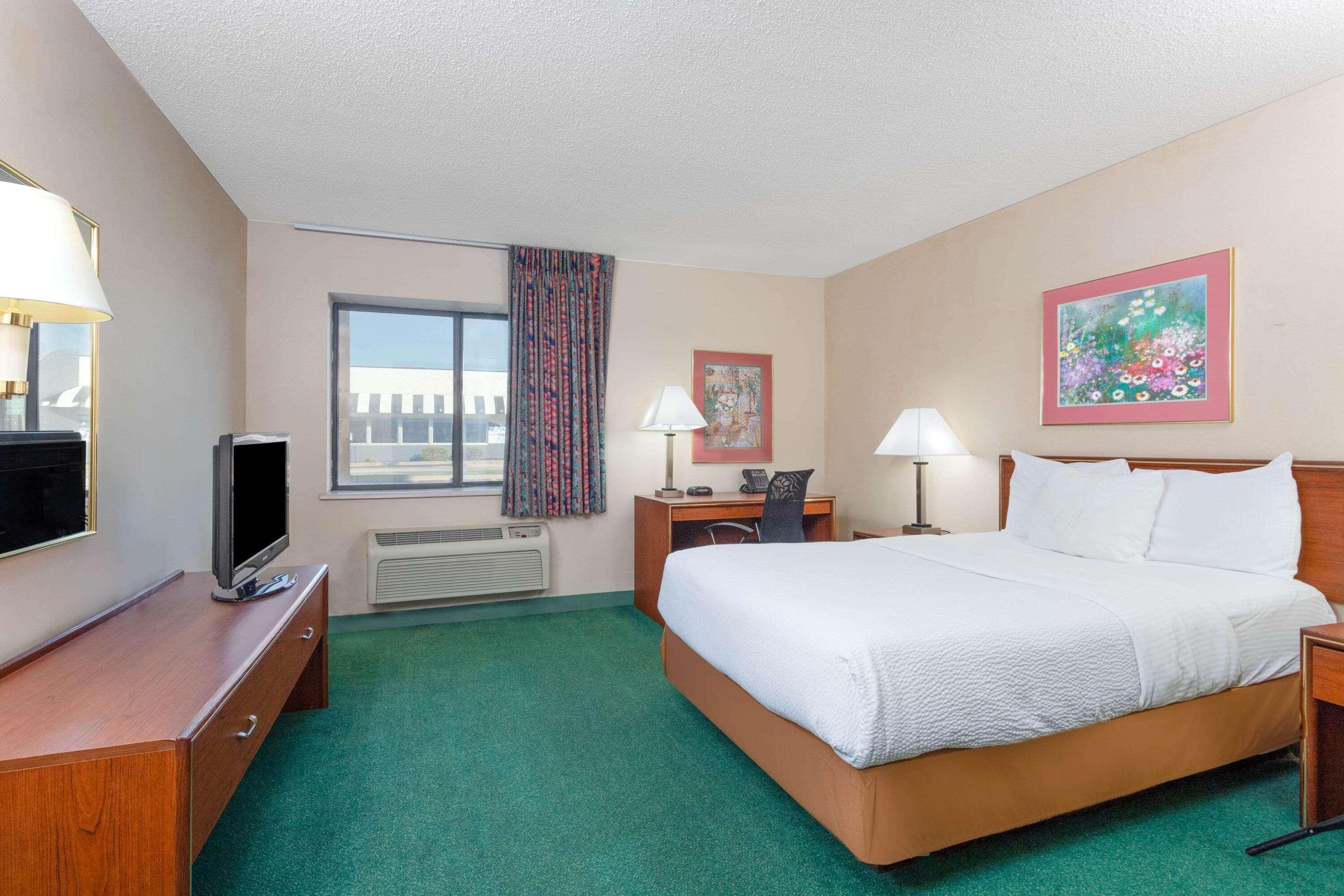 La Quinta Inn By Wyndham Indianapolis East-Post Drive Luaran gambar